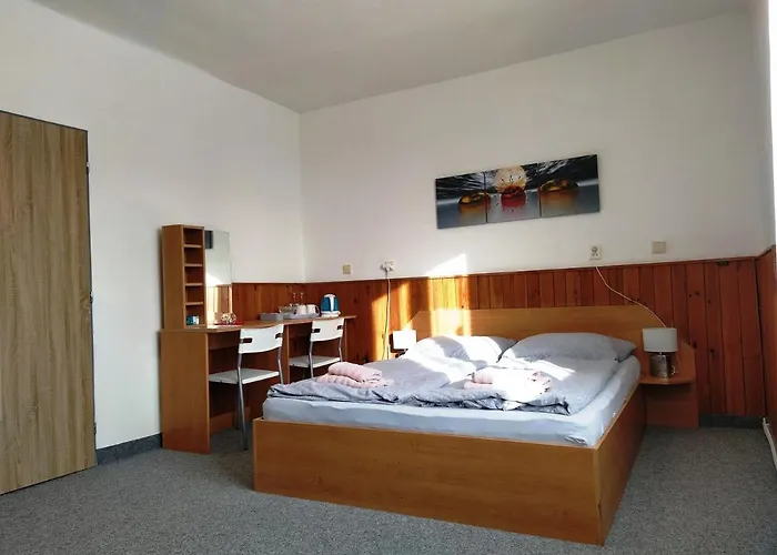 Prazdninovy Dum Na Panorame Pensionat *